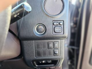 2014 Toyota Spade F Model- Easy access – sliding door image 297298