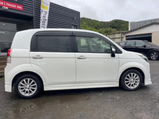 2015 Toyota Spade F Jack image 294570