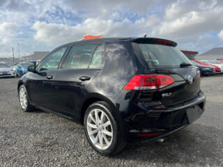 2013 Volkswagen Golf TSI Highline Bluemotion- Factory Alloy Wheels – Low KMS – 1.4L image 290386