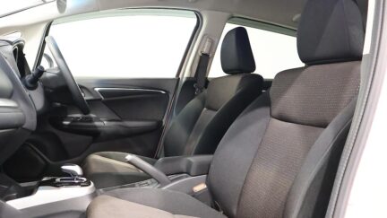 Honda Fit Hybrid F-Package Comfort Edition image 305381