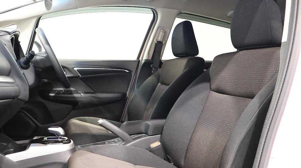 Honda Fit Hybrid F-Package Comfort Edition image 305381