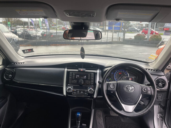 2017 Toyota Corolla Fielder Hybrid G, Push Start image 292033