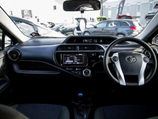 2015 Toyota Aqua Hybrid S Model, Push Start, reverse Camera image 290242