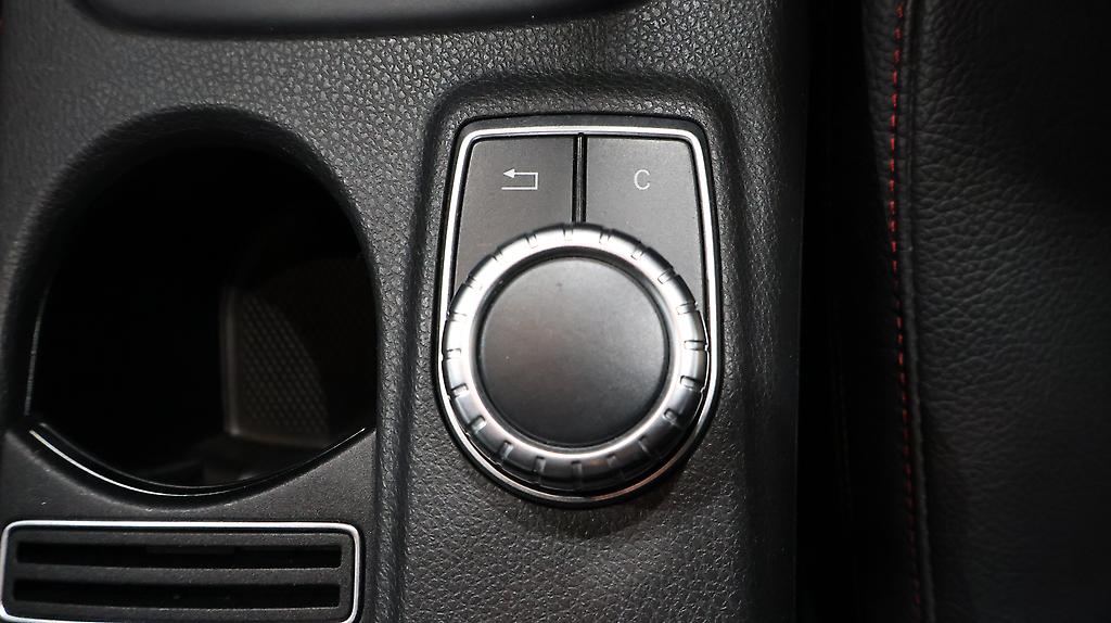 Mercedes-benz A 180 Sports, AMG Package, Black Roof image 318588