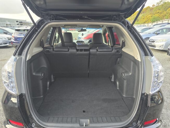 2013 Honda Fit Shuttle Hybrid Smart Selection image 292851