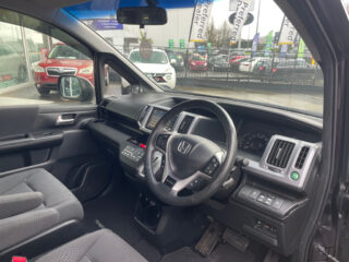 2012 Honda Step Wagon Z Inter Navi Selection image 292640