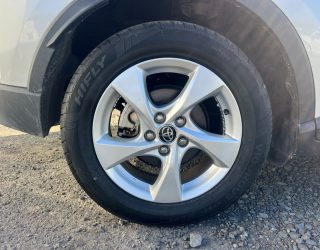 2018 Toyota C-hr Hybrid – Cruise Control image 288201