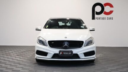 Mercedes-benz A 180 Sports, AMG Package, Black Roof image 318572