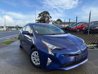 2016 Toyota Prius S Safety Sense Package, Cruise Control image 292137