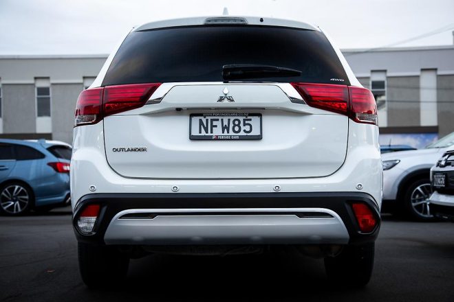 2021 Mitsubishi Outlander LS 2.4P /4WD/ 7 seat image 289916