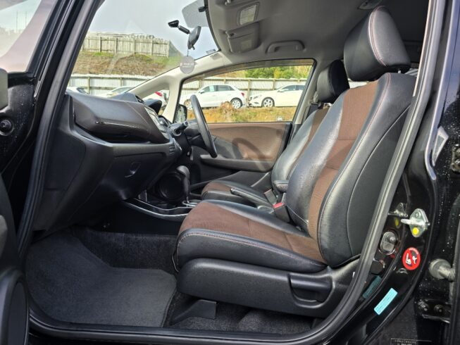 2012 Honda Fit Shuttle Hybrid image 290654