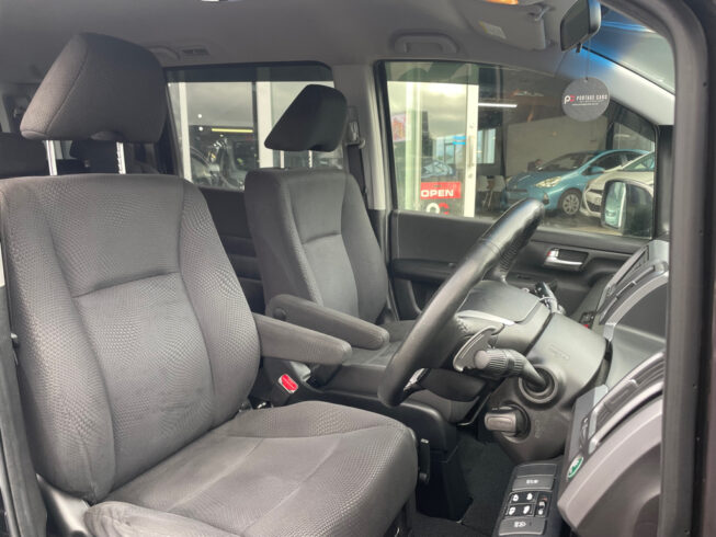 2012 Honda Step Wagon Z Inter Navi Selection image 292638