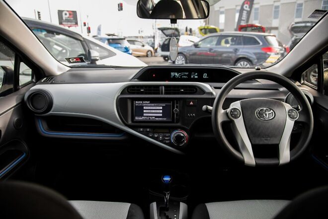 2013 Toyota Aqua S Model, Push Start, Reverse Camera image 290673