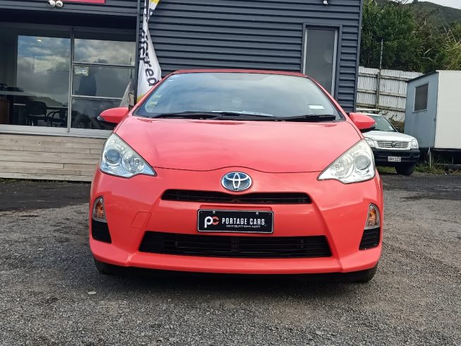 2012 Toyota Aqua S Model/ Push Start/ 2 Keys image 288174