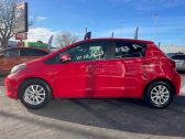 2014 Toyota Vitz Jewela image 287384