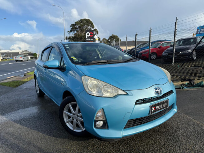 2012 Toyota Aqua S Model, Push Start, Low Kms image 292104