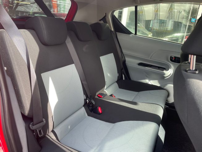 2013 Toyota Aqua S Model, Push Start, Low KMS image 287899