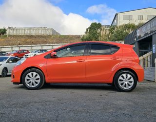 2012 Toyota Aqua S Model/ Push Start/ 2 Keys image 288177