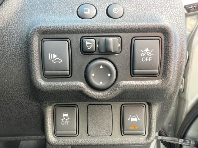 2017 Nissan Note e-Power X/ Low KMS image 287553