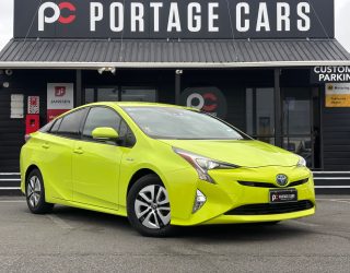 2016 Toyota Prius A Model, Low KMS, Heads up Display image 287761