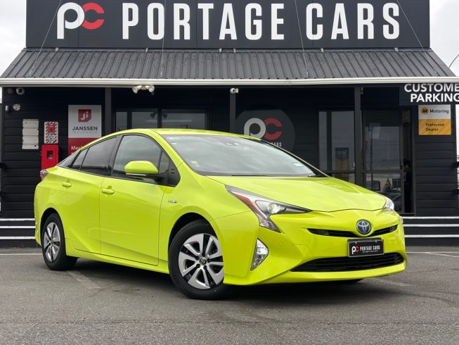 2016 Toyota Prius A Model, Low KMS, Heads up Display image 287762