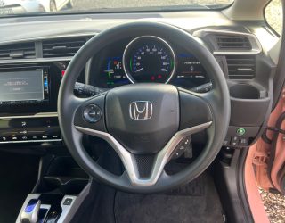 2016 Honda Fit Hybrid F-Package Comfort Edition/ Stand out in this rare colour image 288089