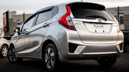 Honda Fit Hybrid L package image 289233