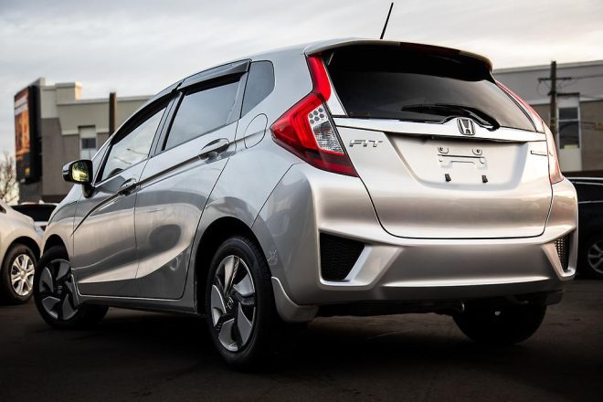 2013 Honda Fit Hybrid L package image 289233