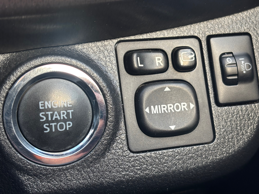 Toyota Vitz Jewela Low KMS image 290815