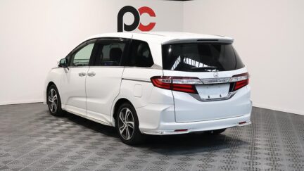 Honda Odyssey Absolute image 319264