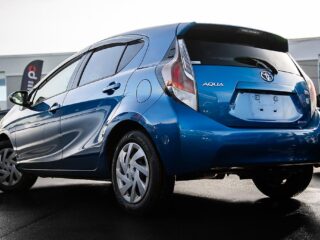 2015 Toyota Aqua Hybrid S Model, Push Start, reverse Camera image 290238