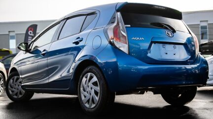 Toyota Aqua Hybrid S Model, Push Start, reverse Camera image 290238