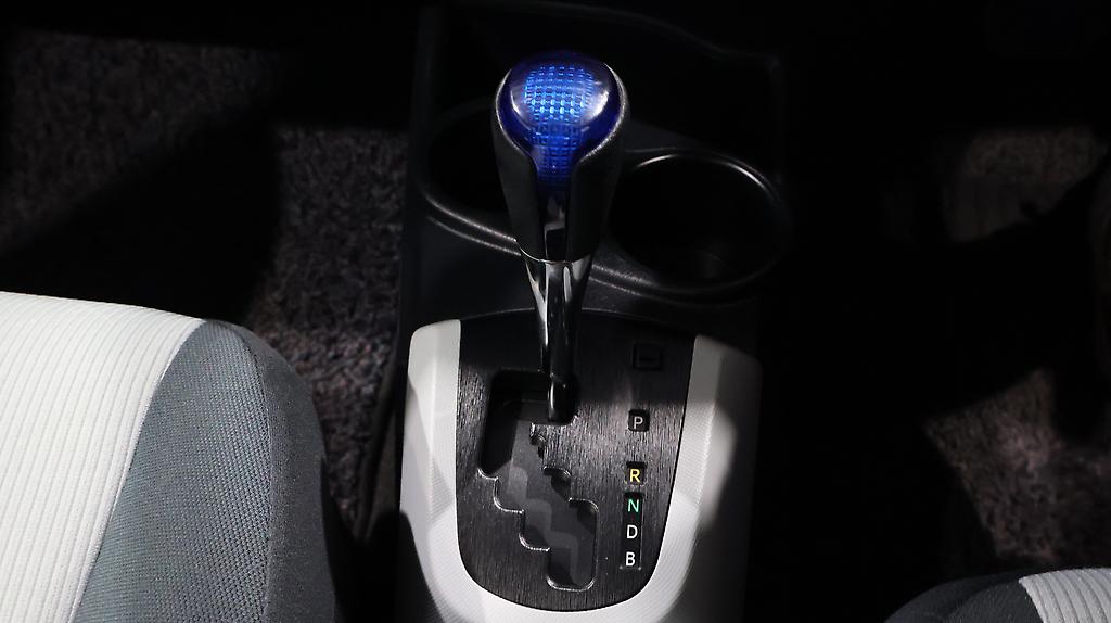 Toyota Aqua S Model, Push Start, Low KMS image 312502