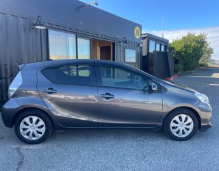 2012 Toyota Aqua G Model/ Push Start/ Reverse Camera image 287577