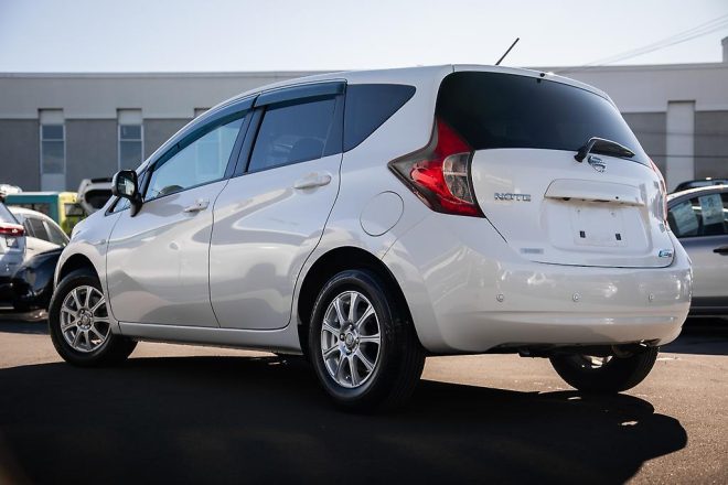 2014 Nissan Note DIG-S / 1.2l / 360 Camera image 288780