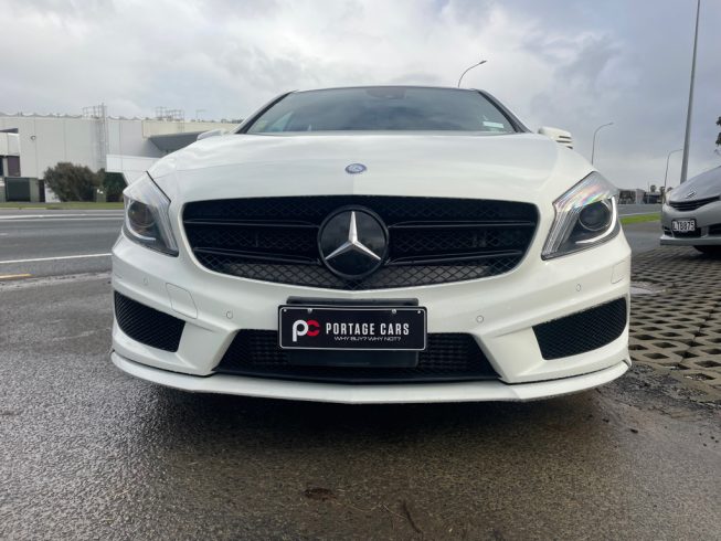 2013 Mercedes-benz A 180 Sports, AMG Package, Black Roof image 287153