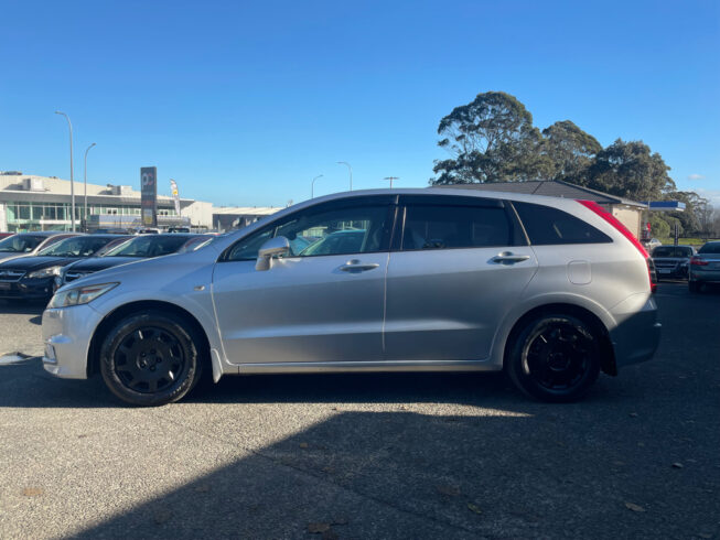 2007 Honda Stream 7 Seater, Low kms image 293236