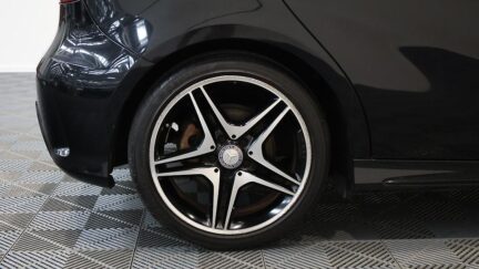 Mercedes-benz A 180 Sport AMG/ Half Leather image 305940