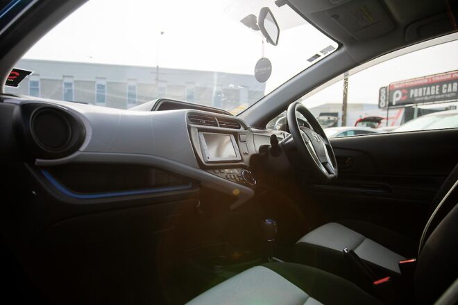 2014 Toyota Aqua Hybrid S Model, Push Start, Reverse Camera image 290644