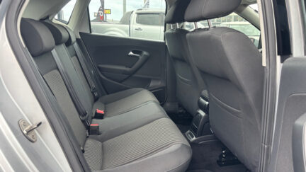 Volkswagen Polo TSI Highline Low KMS image 310520