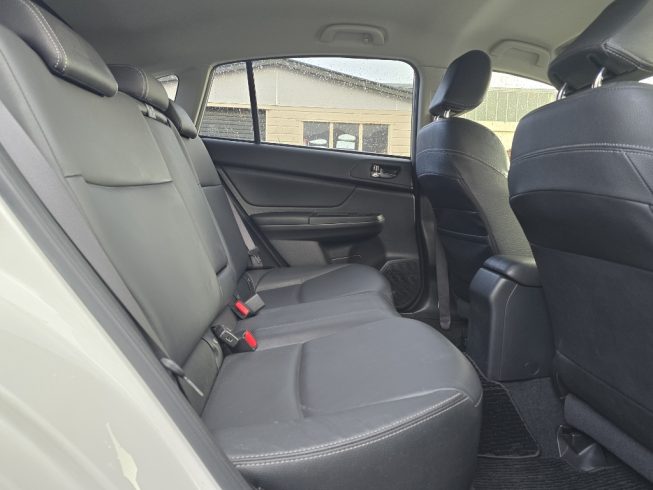 2014 Subaru Impreza Sport 2.0i Eyesight AWD image 287244