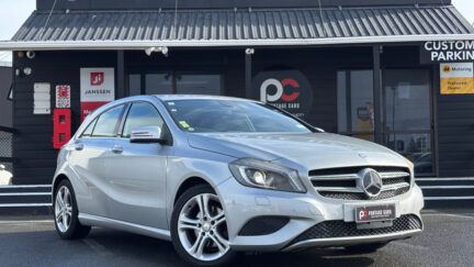Mercedes-benz A 180 Super Low KMS, Half Leather image 287165
