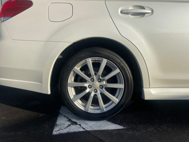 2012 Subaru Legacy Touring Wagon 2.5i Eyesight B-Sport G-Package AWD image 290738