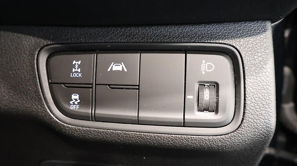 Hyundai Santa Fe TM 2.5P/4WD/6AT/ AWD image 305481