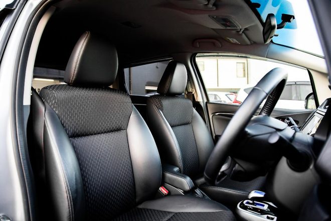 2013 Honda Fit Hybrid L package image 289240