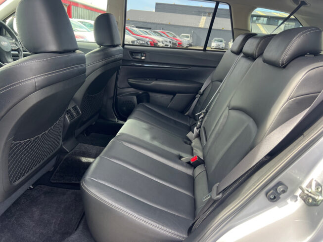 2012 Subaru Legacy Touring Wagon 2.5i Eyesight S-Package – STi Alloys – AWD image 292727