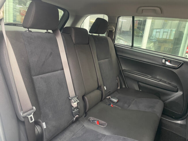 2017 Toyota Corolla Fielder Hybrid G, Push Start image 292039