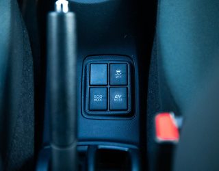 2015 Toyota Aqua S Model Hybrid/  Push Start/ Reverse Camera image 287617