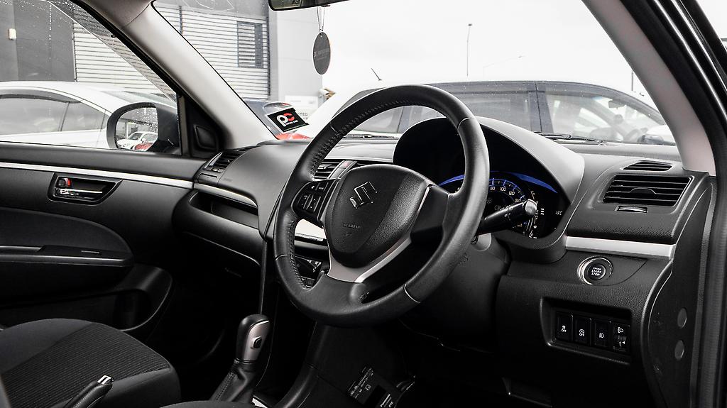 Suzuki Swift Stunning black, Idling stop,Push start image 312861