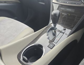 2012 Toyota Avensis Wagon Li image 288105